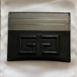❌SOLD❌ Givenchy Emblem Leather Card Case